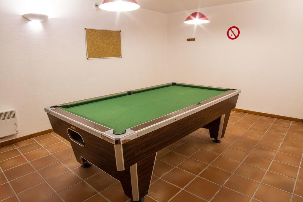 Apartamento Montana Park Apartment Enveitg Bagian luar foto