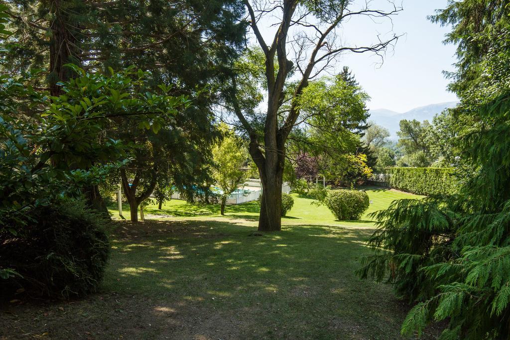 Apartamento Montana Park Apartment Enveitg Bagian luar foto
